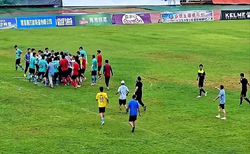 至连中超都, 点开始推迟